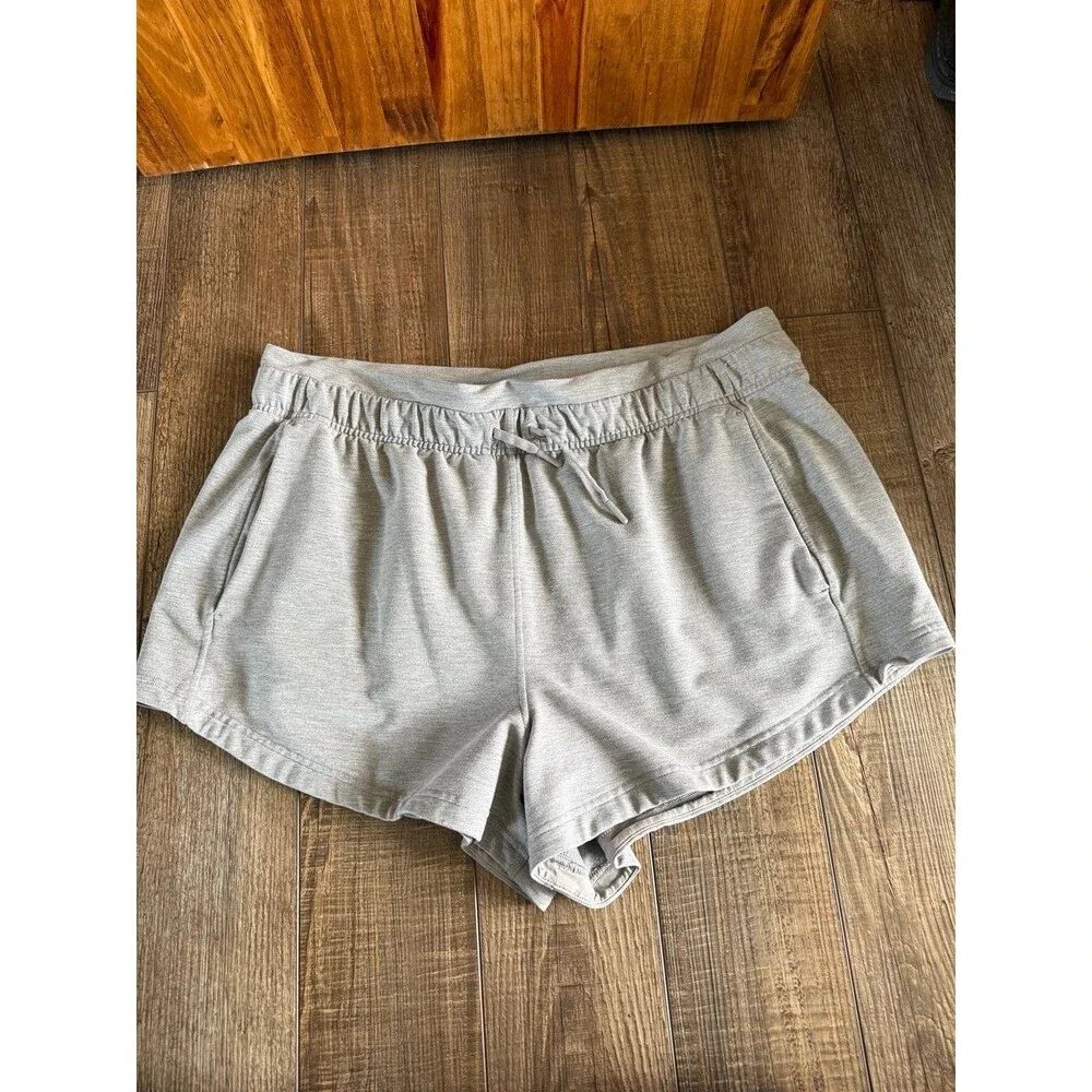 Lululemon Inner Glow 3” Shorts Sz. 14 Heathered Medium Grey